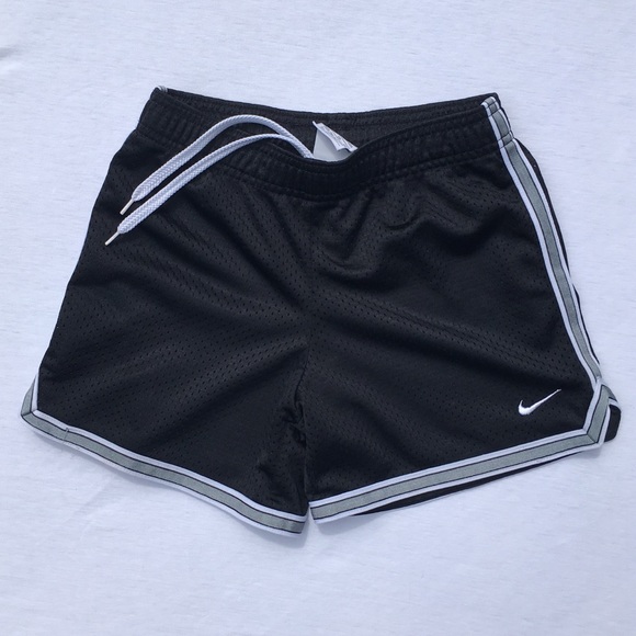 nike girls sports shorts